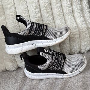 adidas boys Black & White Lightweight Slip-On Sneakers